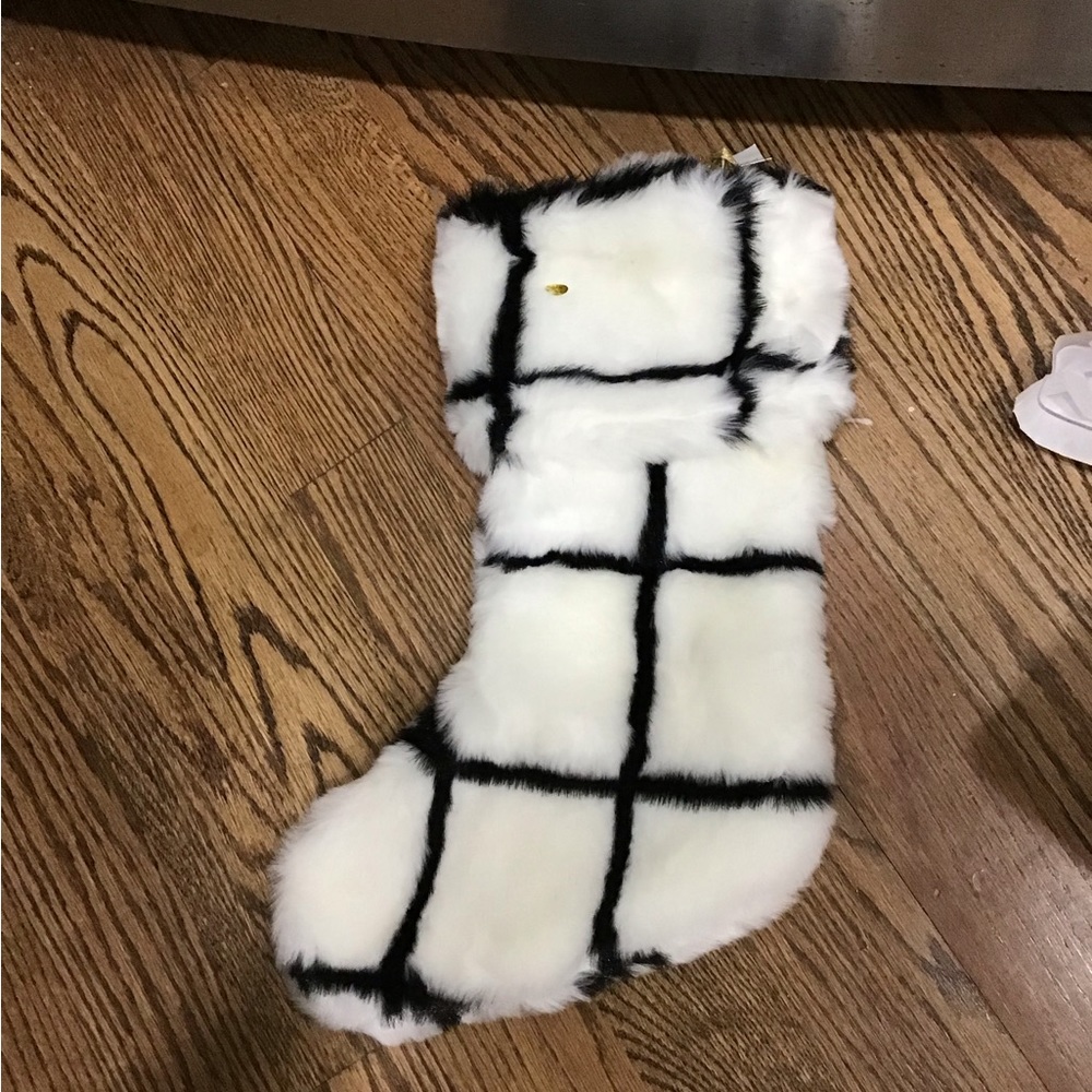 NWT Stunning Holiday Christmas Stocking  in Black and White Fur - Picture 2 of 4